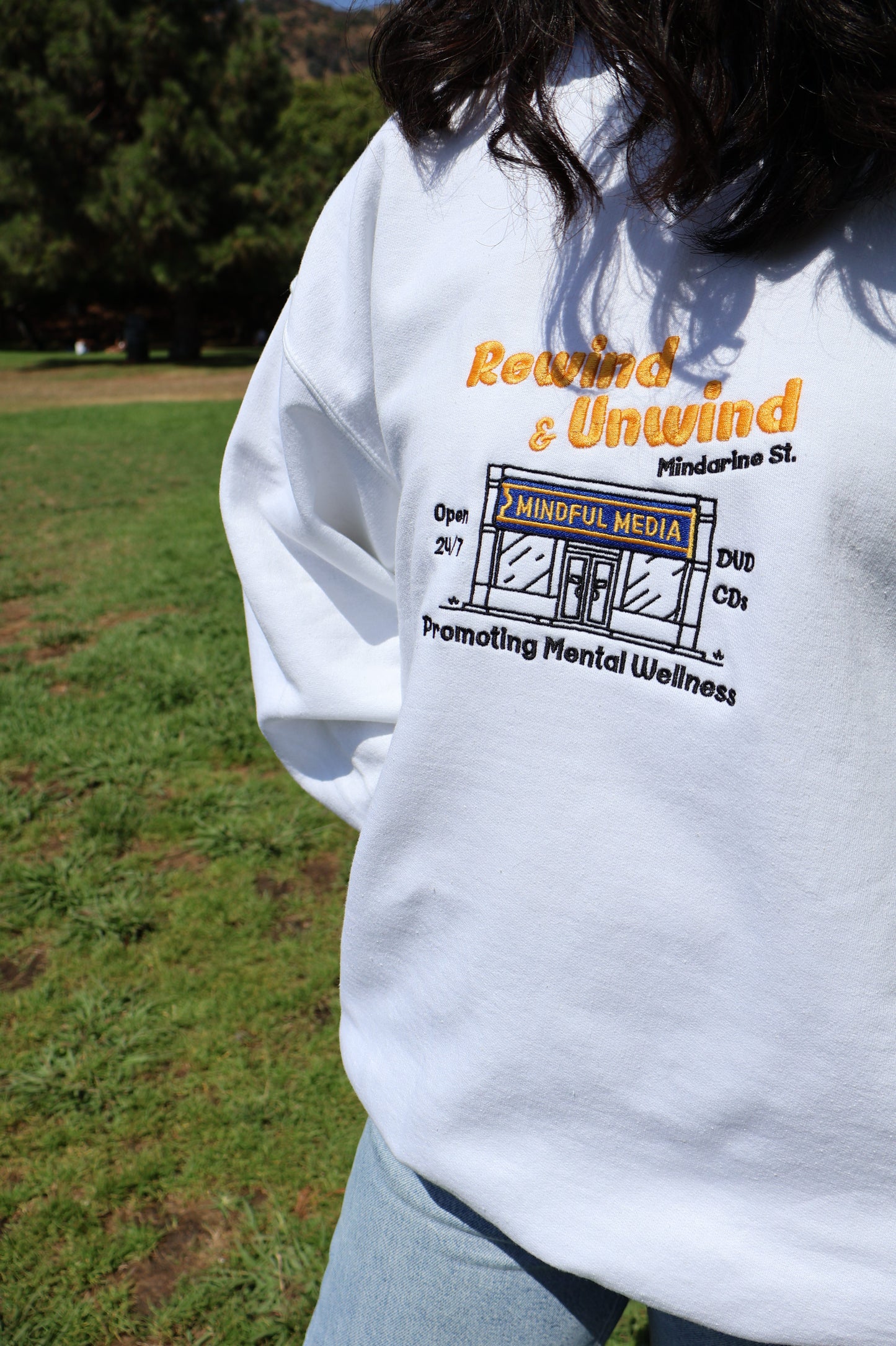 MINDFUL MEDIA EMBROIDERY SWEATSHIRT