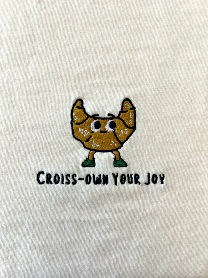 CROSSIOWN YOUR JOY EMBROIDERY TEE